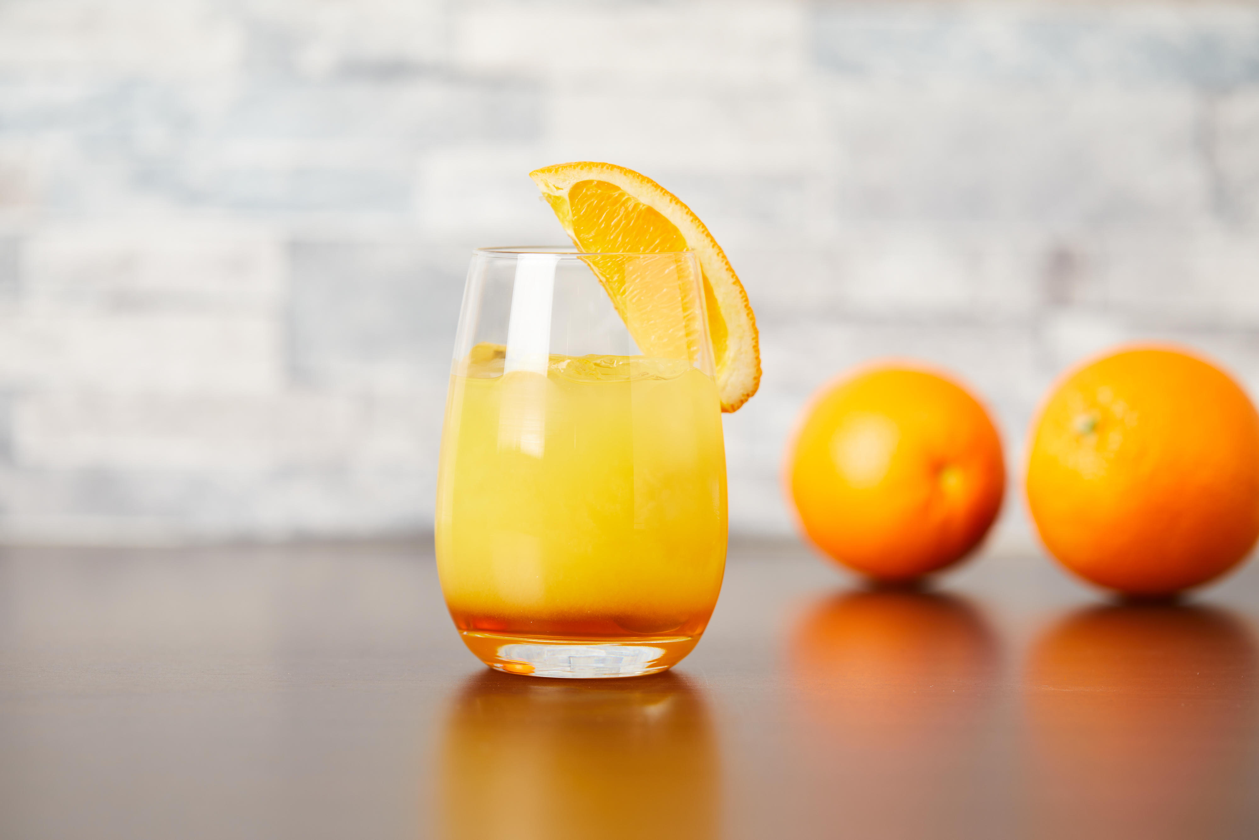 アペリティフ・オレンジジュース割りの写真